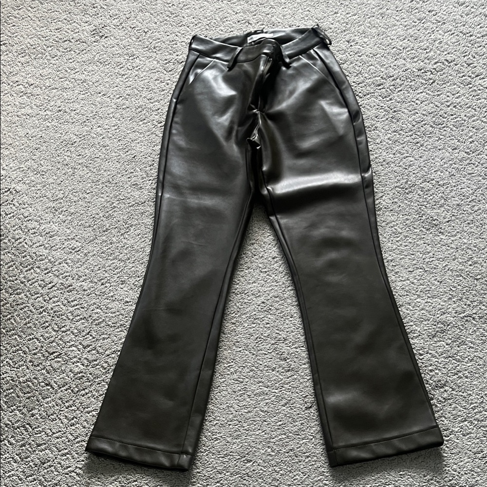 Avec Les Filles Faux Leather Ankle Pants